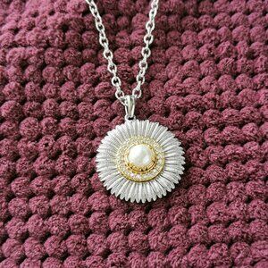 Alicia Bonnie Pearl Pendant Necklace Gold Silver Brilliance Blossoms Style
